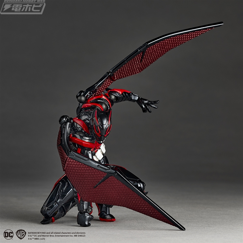 ハイテクスーツがかっこいい！バットマンビヨンドが「リボルテック