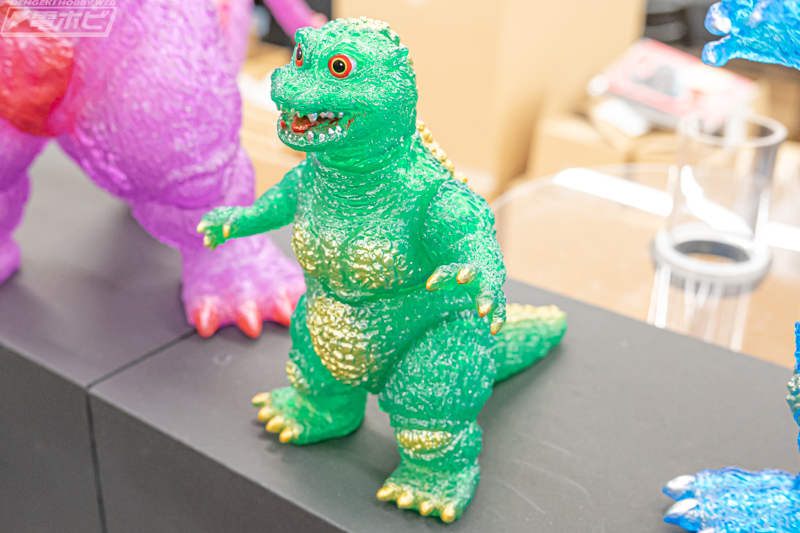 ウルトラマンやゴジラのソフビ、『ロシデレ』マーシャ、『にじさんじ