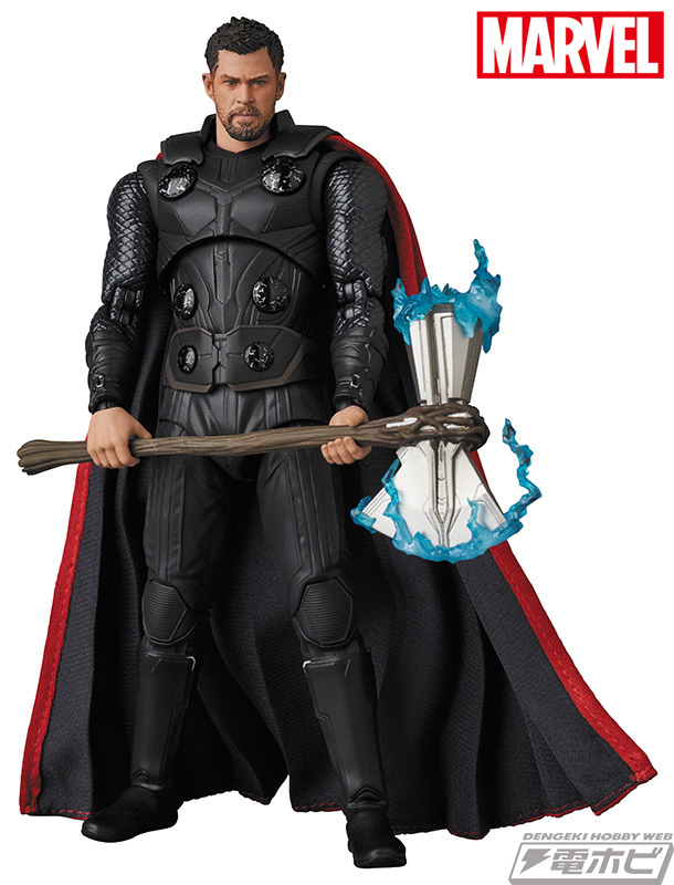 映画『アベンジャーズ／インフィニティ・ウォー』より最強の雷神・ソー