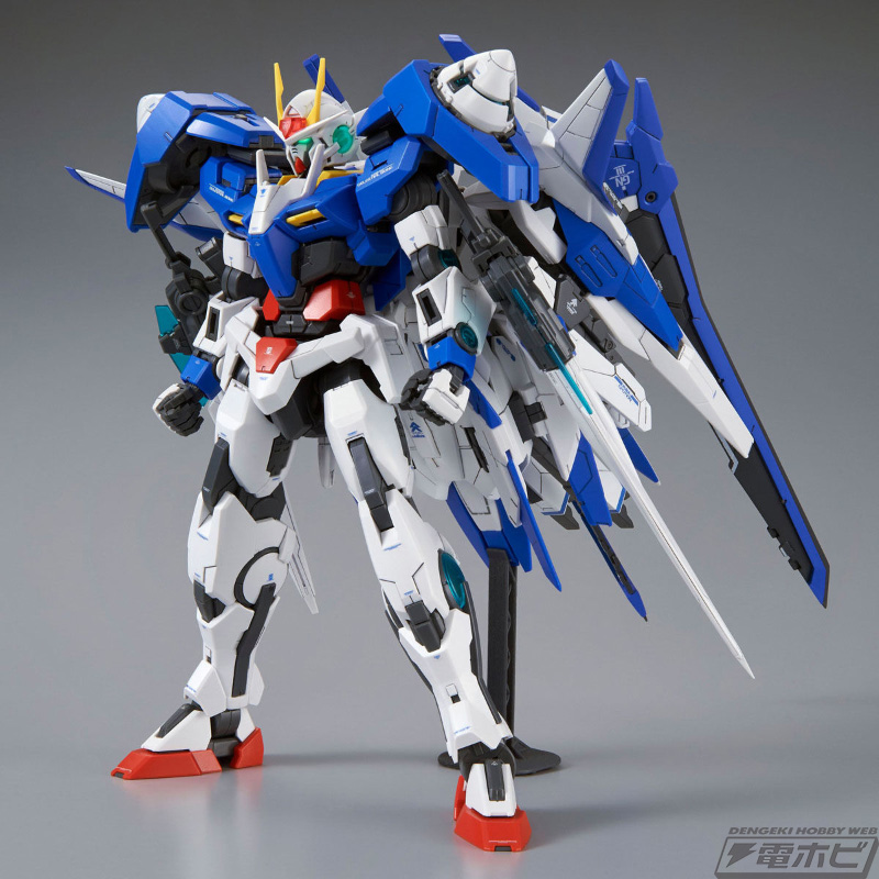 ガンプラ「MG ダブルオーザンライザー」や「MG スラッシュザク