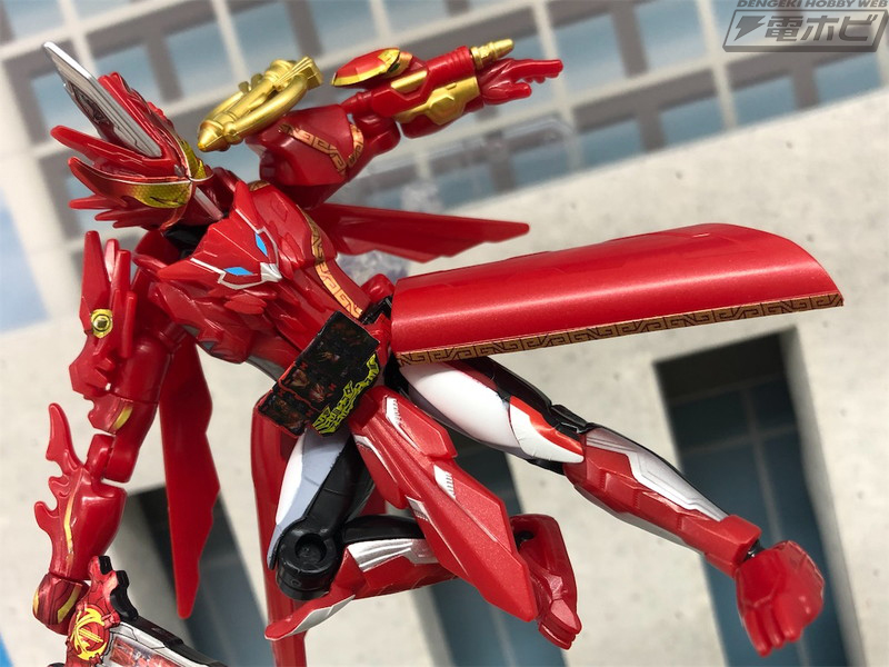 装動 仮面ライダーセイバー Book4」収録のクリムゾンドラゴンが公開