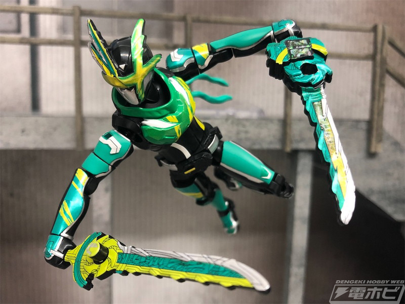 装動 仮面ライダーセイバーBook4」に剣斬が収録！『ビルド』スマホ