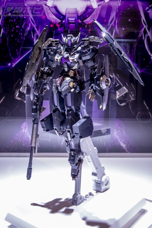 アストレアTYPE-Xフィンスターニスやバエルなどの最新『ガンダム