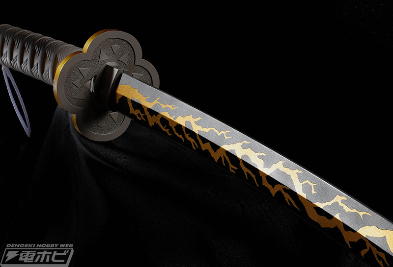 鬼滅の刃』我妻善逸の日輪刀が約1/1サイズで立体化！「雷の呼吸 壱ノ型