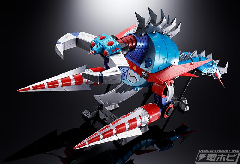 ミラクルドリルを装着すると大空魔竜の全長は1メートル超え！超合金魂