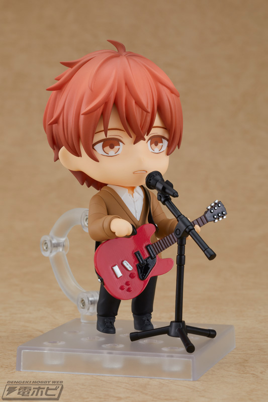 ふたり用の手繋ぎや一緒にハート手首パーツも！『ギヴン』佐藤真冬