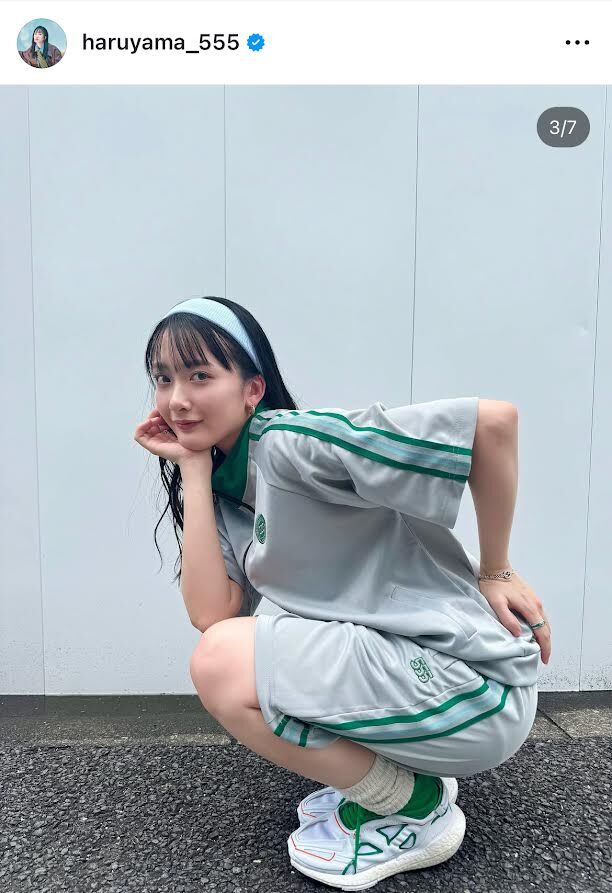 夏なんで、爽やかにしときました」緑黄色社会・長屋晴子、短パン