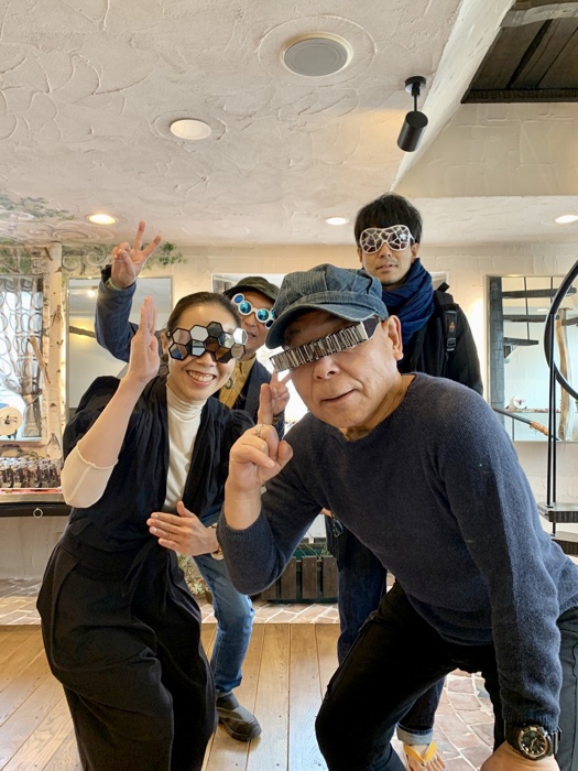 FACTORY900をかけて集合写真 | eyewearshop 北斗