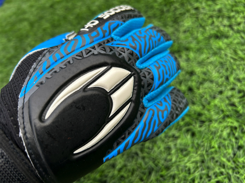 イニシャル アリーナ ネガティブ ブルーシャドー | キーパーグローブ