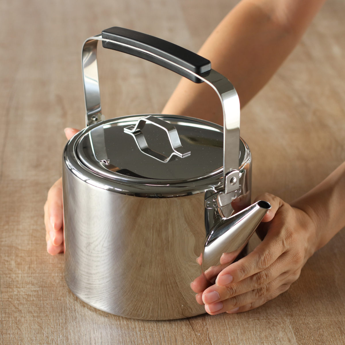 工房アイザワ ブラックピーマン ケトル 200V ストレートケトル 2.0L