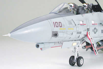 1/32 F-14A トムキャット“ブラックナイツ” | 鉄道模型・プラモデル