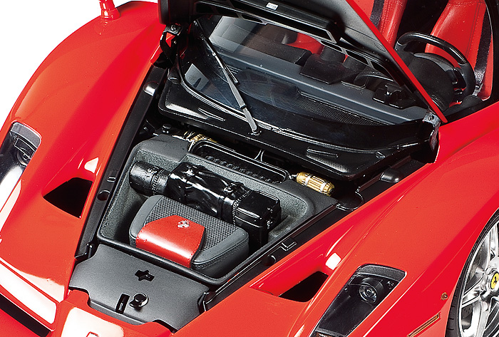 1/12 エンツォ フェラーリ | 鉄道模型・プラモデル・ラジコン・ガン