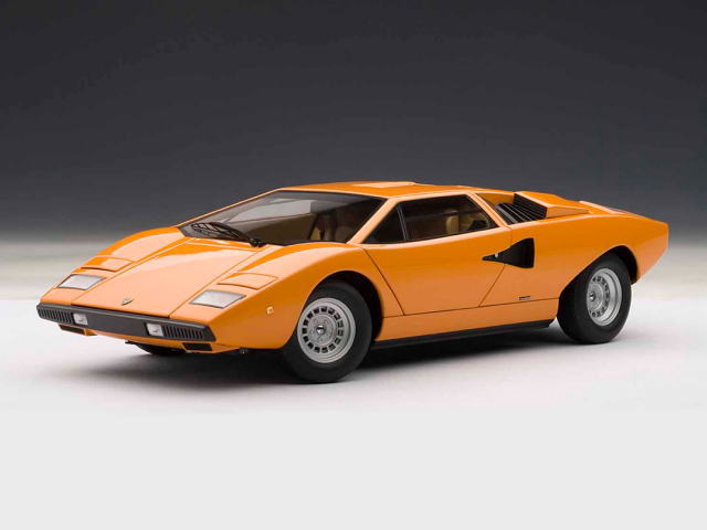 1/18 ランボルギーニ カウンタック LP400 (オレンジ) | 鉄道模型