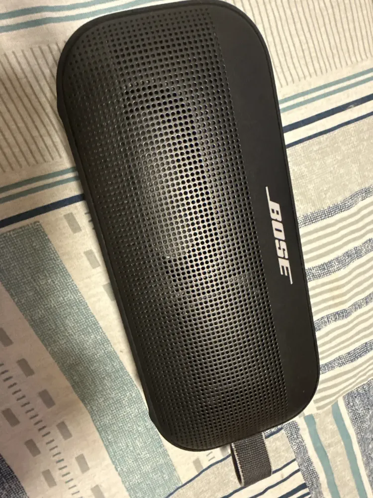 Bose Soundlink Flex Wireless Speaker Portatil Bateria Cor Preto