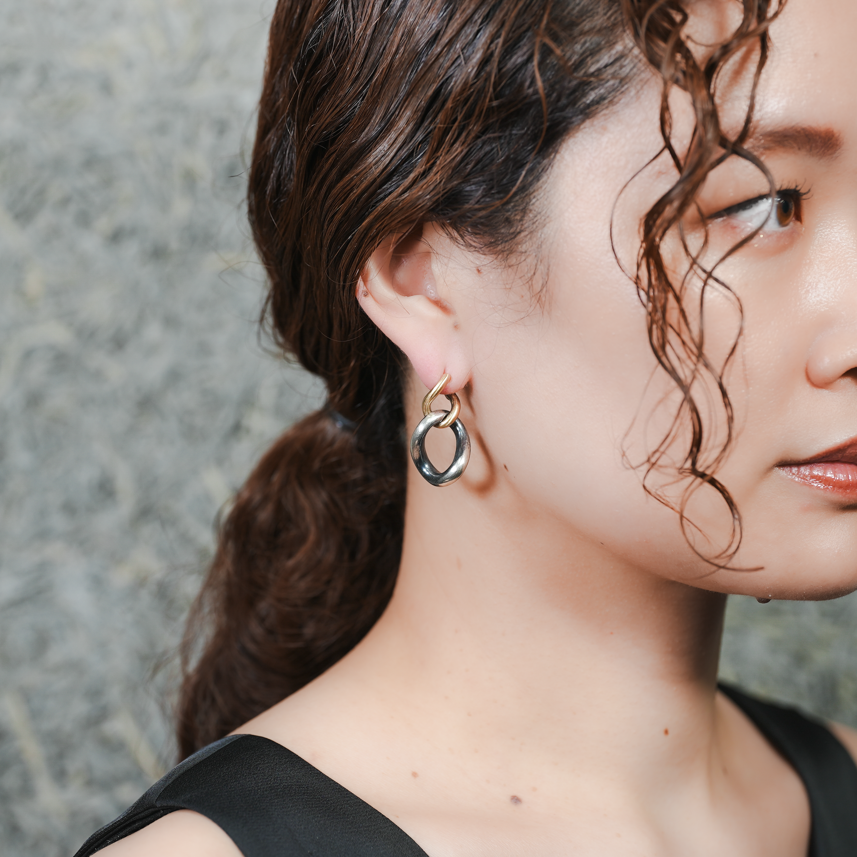 hum ハム HUMETE GRADATION CHAIN PIERCED EARRINGS et-P128 ピアス