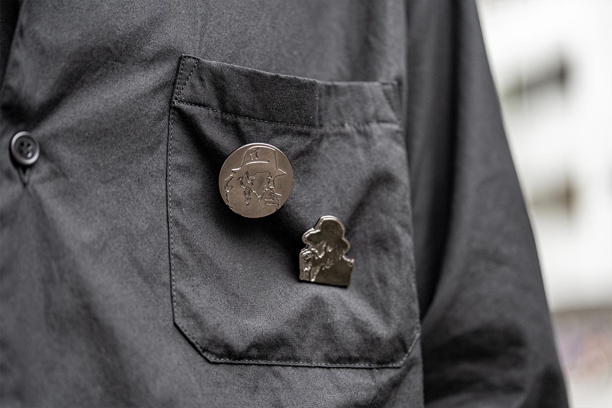 B YOHJI YAMAMOTO 20-21AW YOHJI Pin Badge | HUES 福岡セレクトショップ