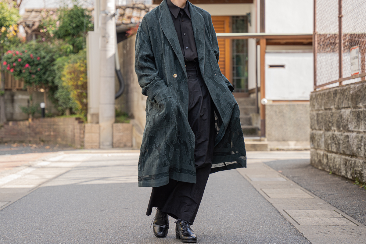 イレニサのショールカラーガウンコート | HUES 福岡セレクトショップ