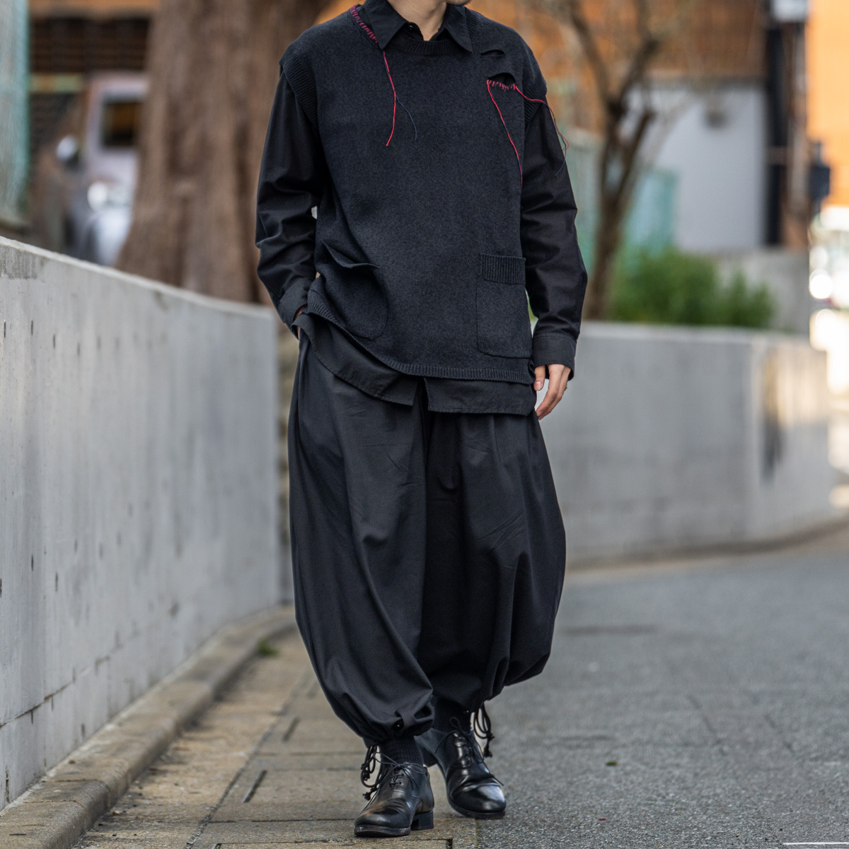 YOHJI YAMAMOTO ダメージニットベスト | HUES 福岡セレクトショップ