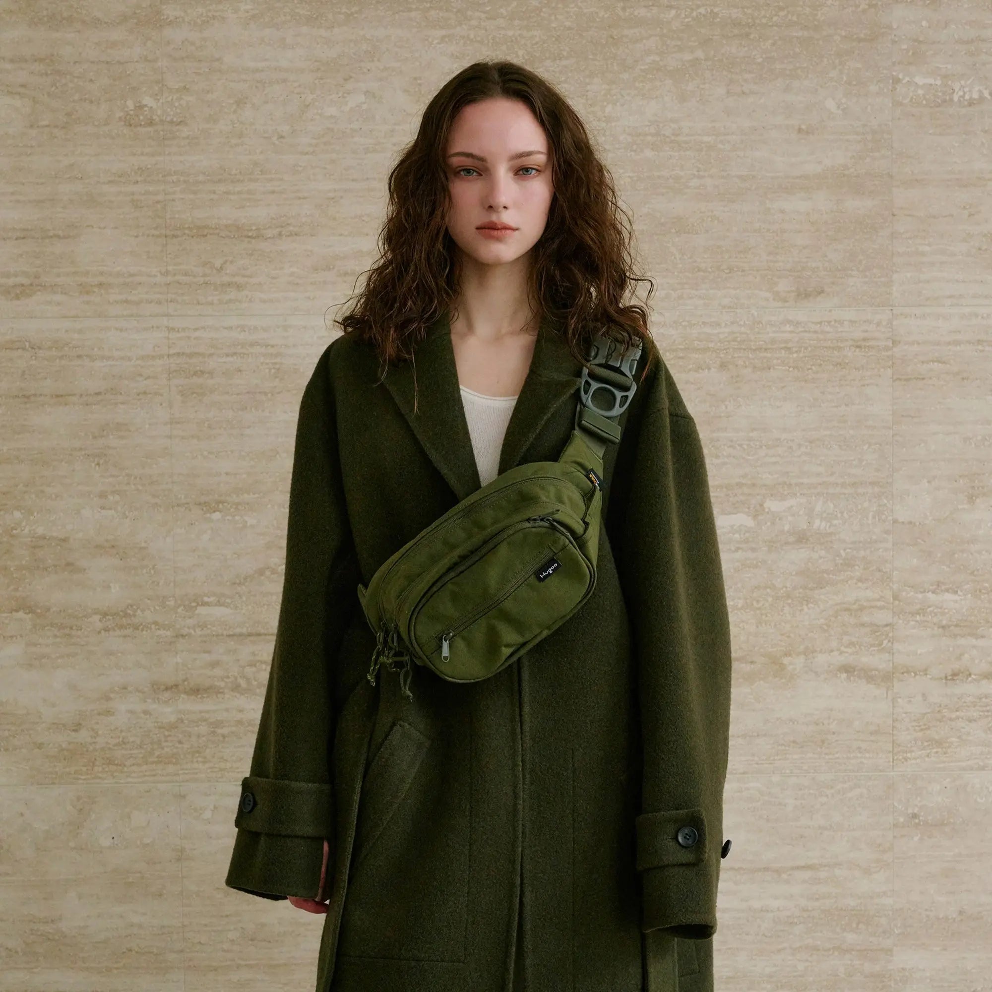 ヒップシート（カーキ）Hugoo®︎（ハグー）公式｜世界中のデザイン賞