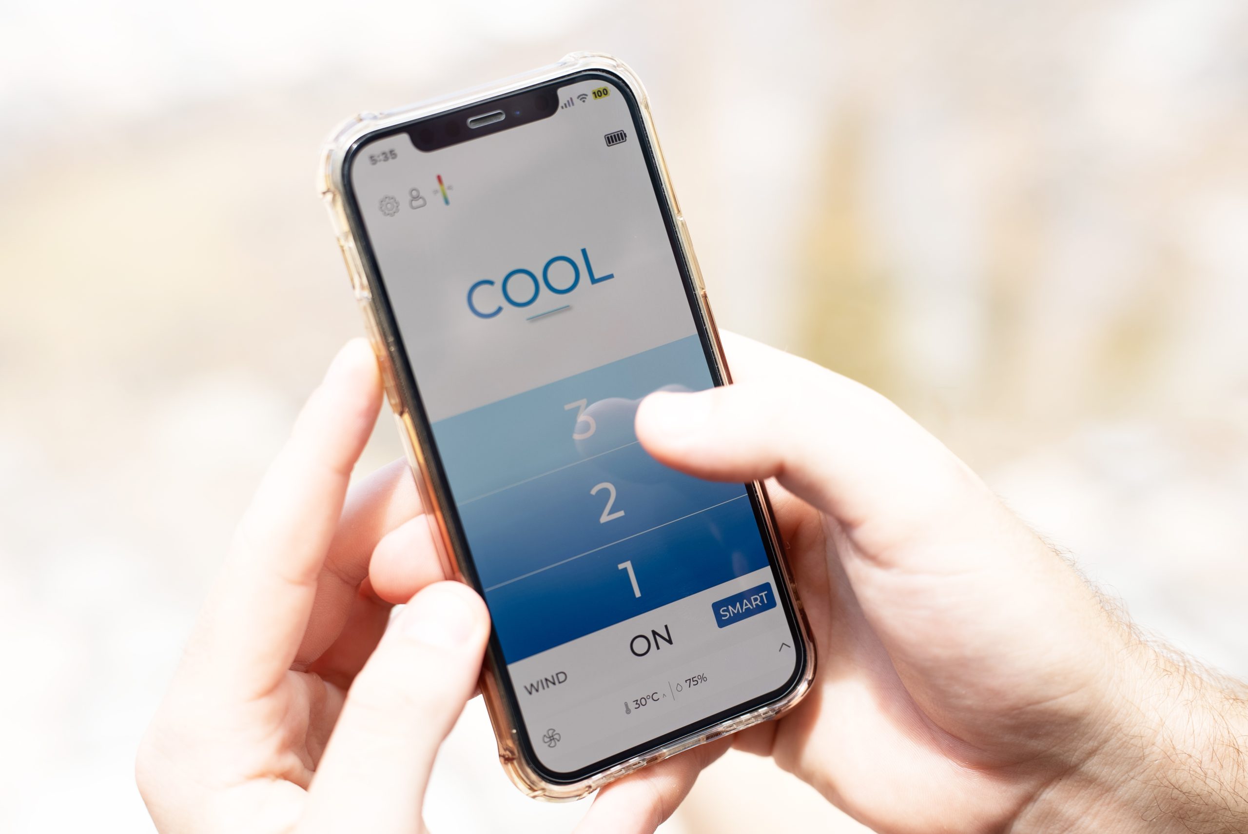 QOOLA | Revamped Wearable Air Conditioner