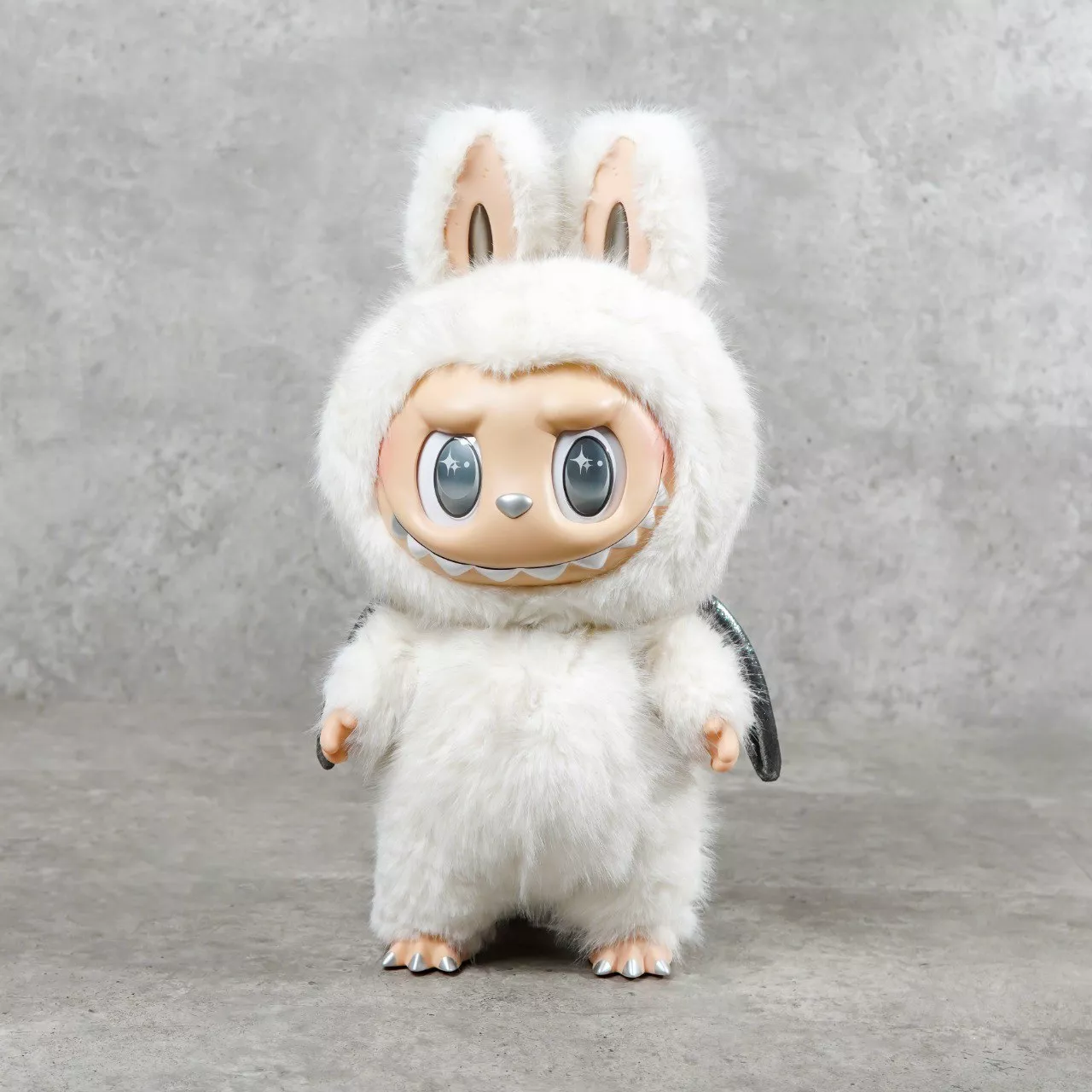 POP MART THE MONSTERS LABUBU ZIMOMO ANGELS IN CLOUD WHITE DOLL