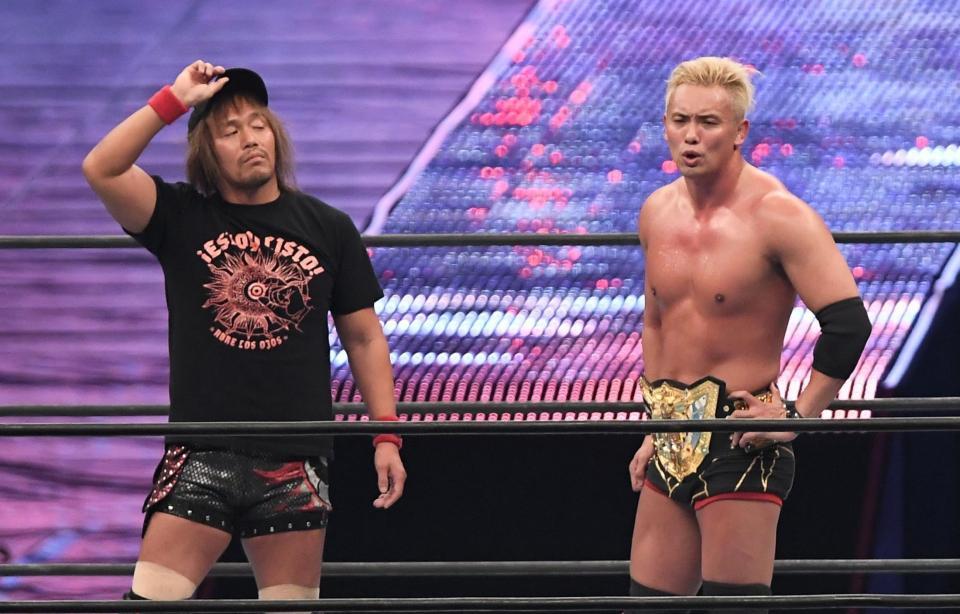 新日本・オカダ、オスプレイも撃破でIWGP3本ベルト“統一”内藤と