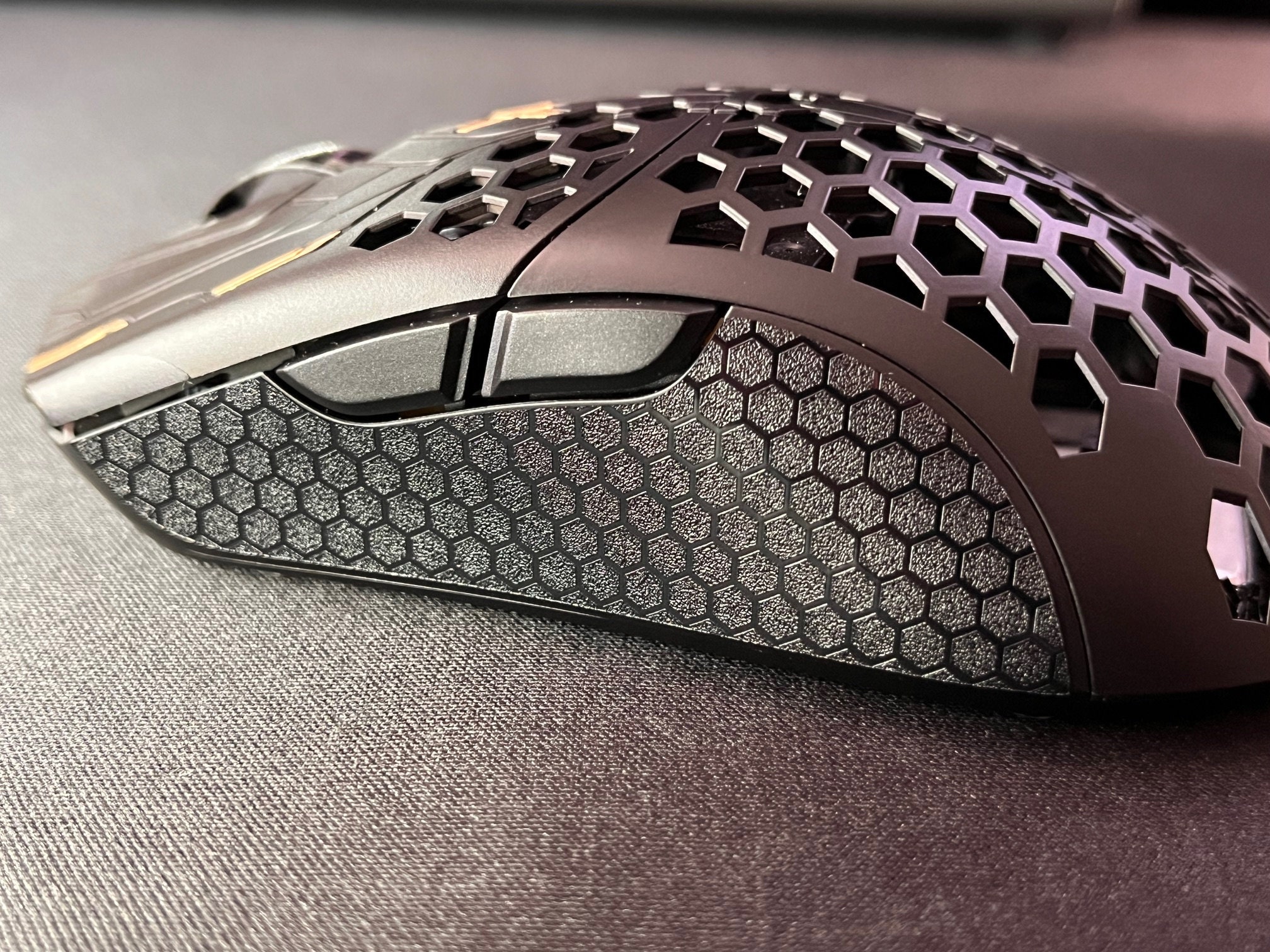 Finalmouse ULX Small (cheetah) Side Grips - Multiple Textures