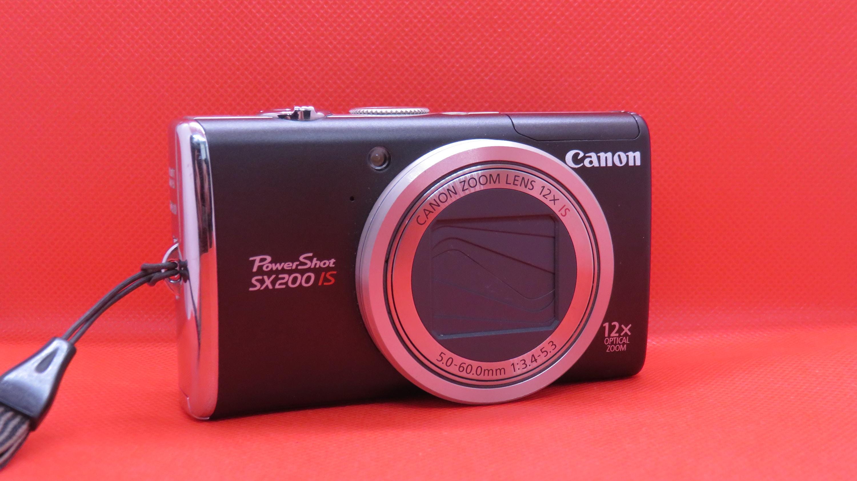 Vintage Retro Canon Powershot SX200IS 12.1 MP Digital Top Camera