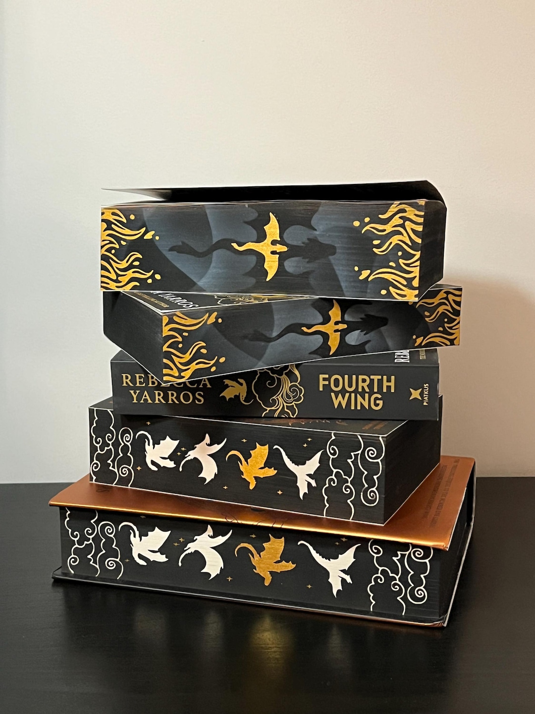 Pre-order Onyx Storm, Iron Flame or Fourth Wing Sprayed Edges