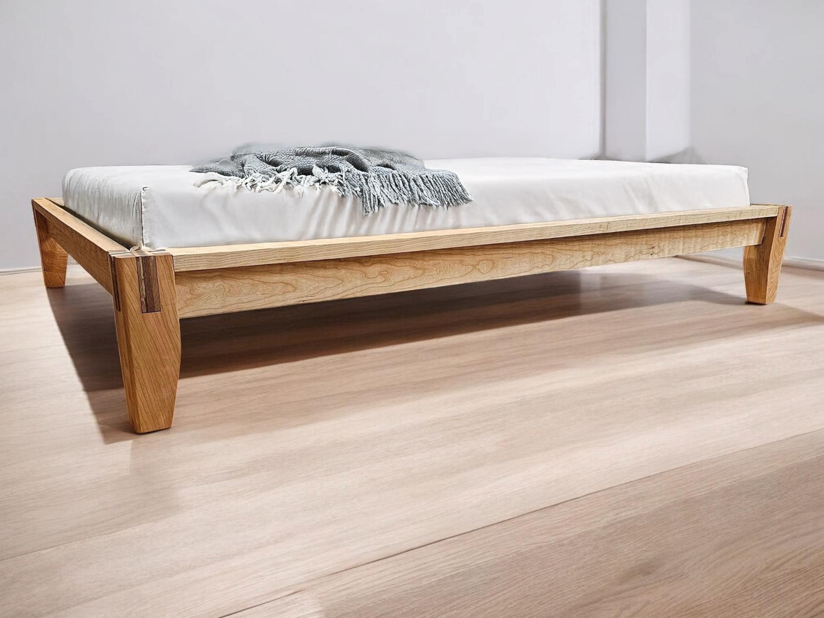 Castle Joint Basic Bed, Japanese Joinery Basic Bed, Solid Wood Bed