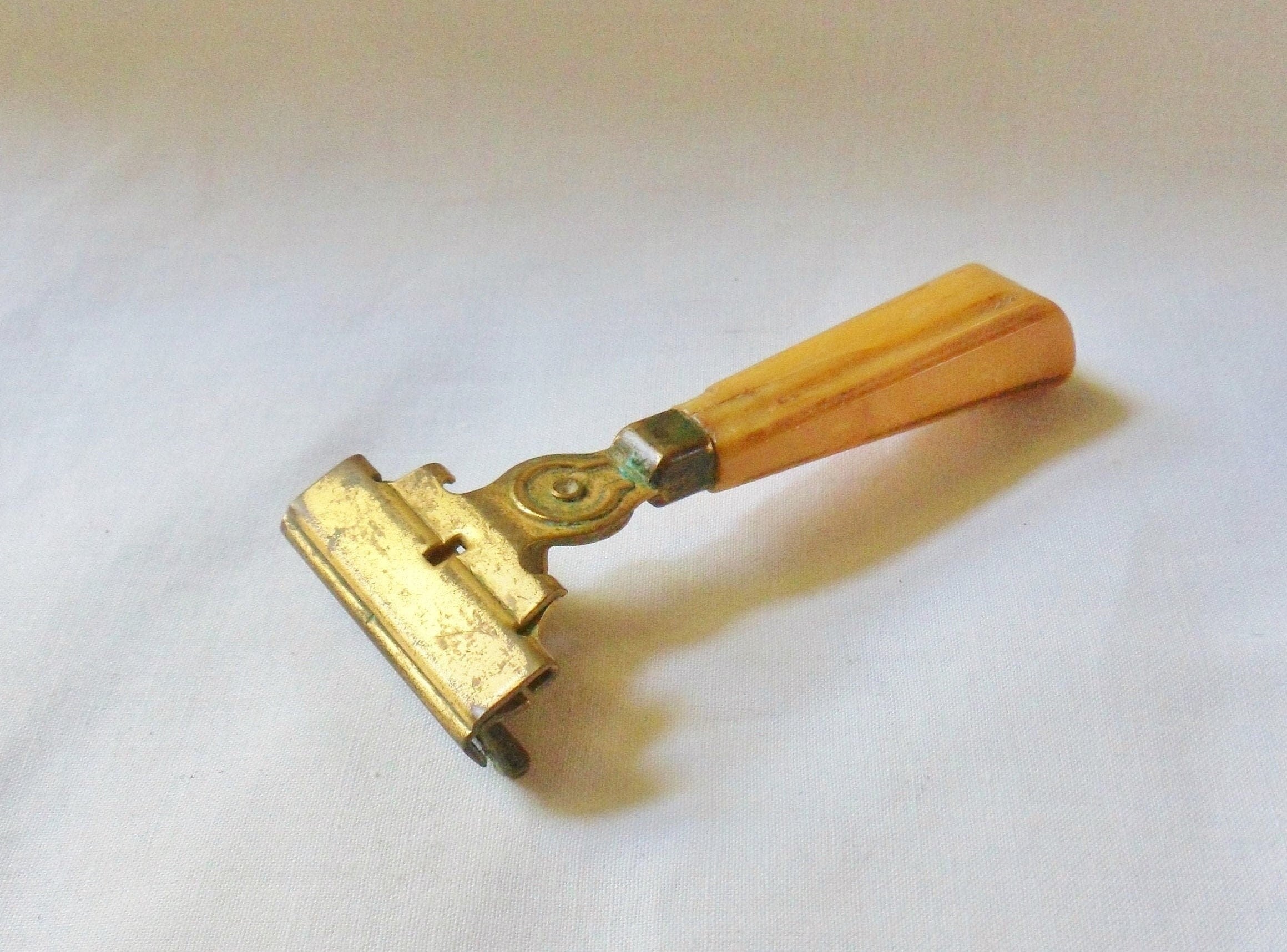 Schick Ever Sharp Razor, Vintage Gold Injector Safety Razor With