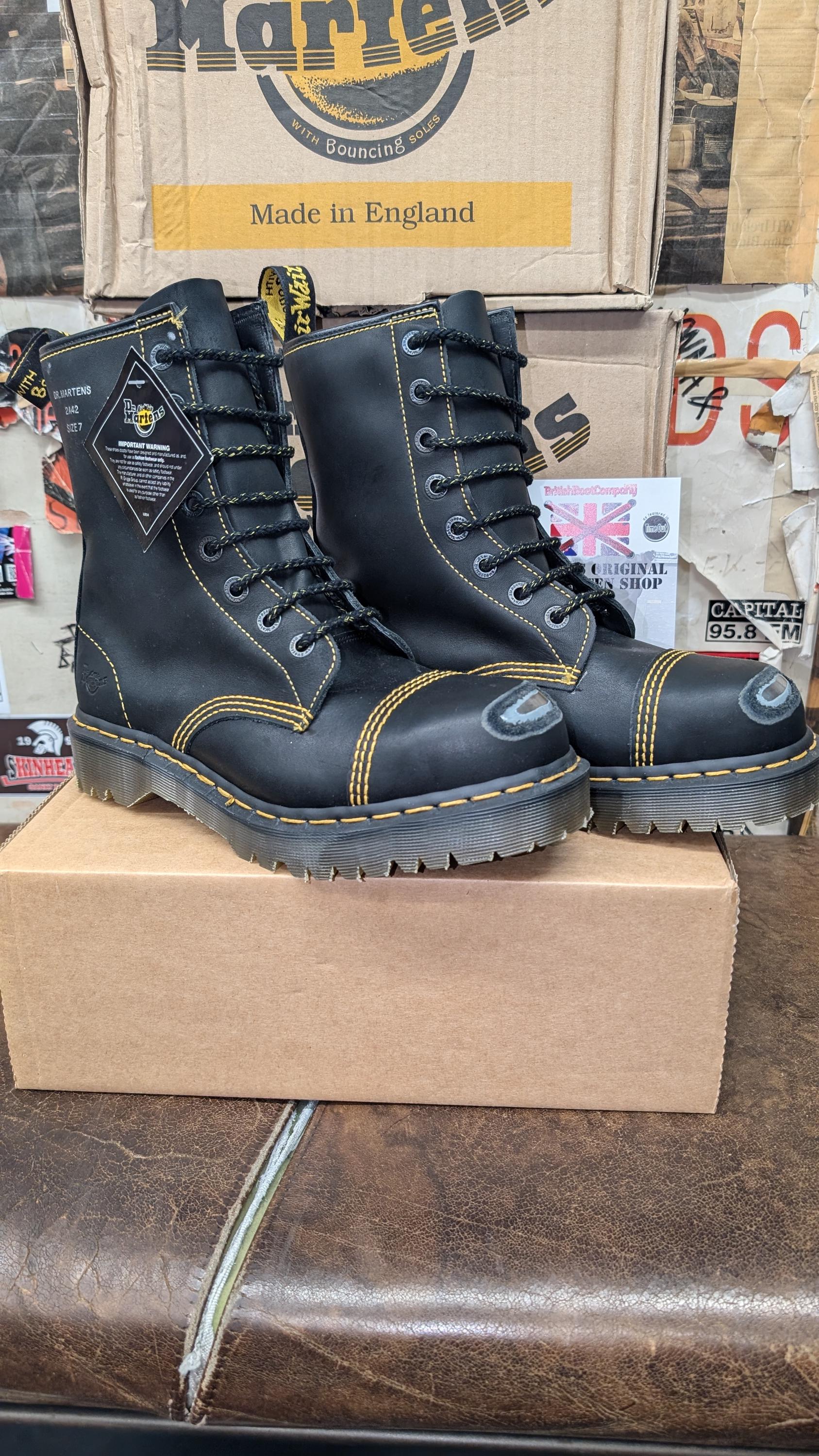 Dr Martens 2a42 Black Waxy Exposed Steel Made in England Sizes 7