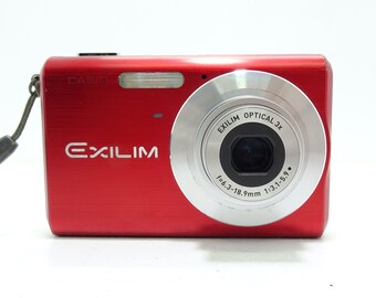 Casio Exilim EX-Z60 6.0MP Digital Camera Red Color With Battery
