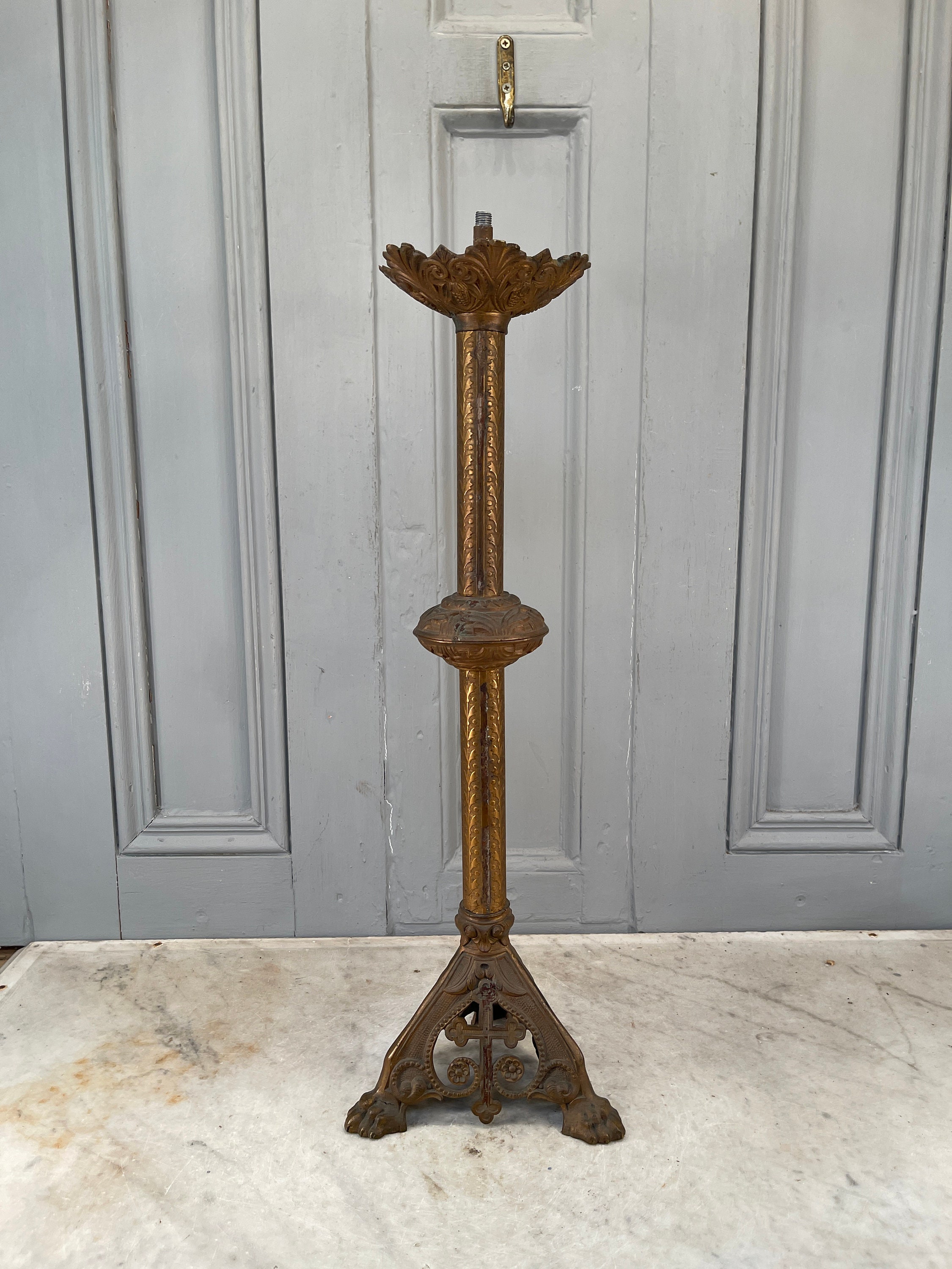 大きなアンティークのフランスゴシック教会のランプスタンド - Etsy 日本