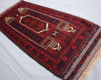 1'10x3'8 フィート ユニークなヴィンテージラグ、アフガニスタンの