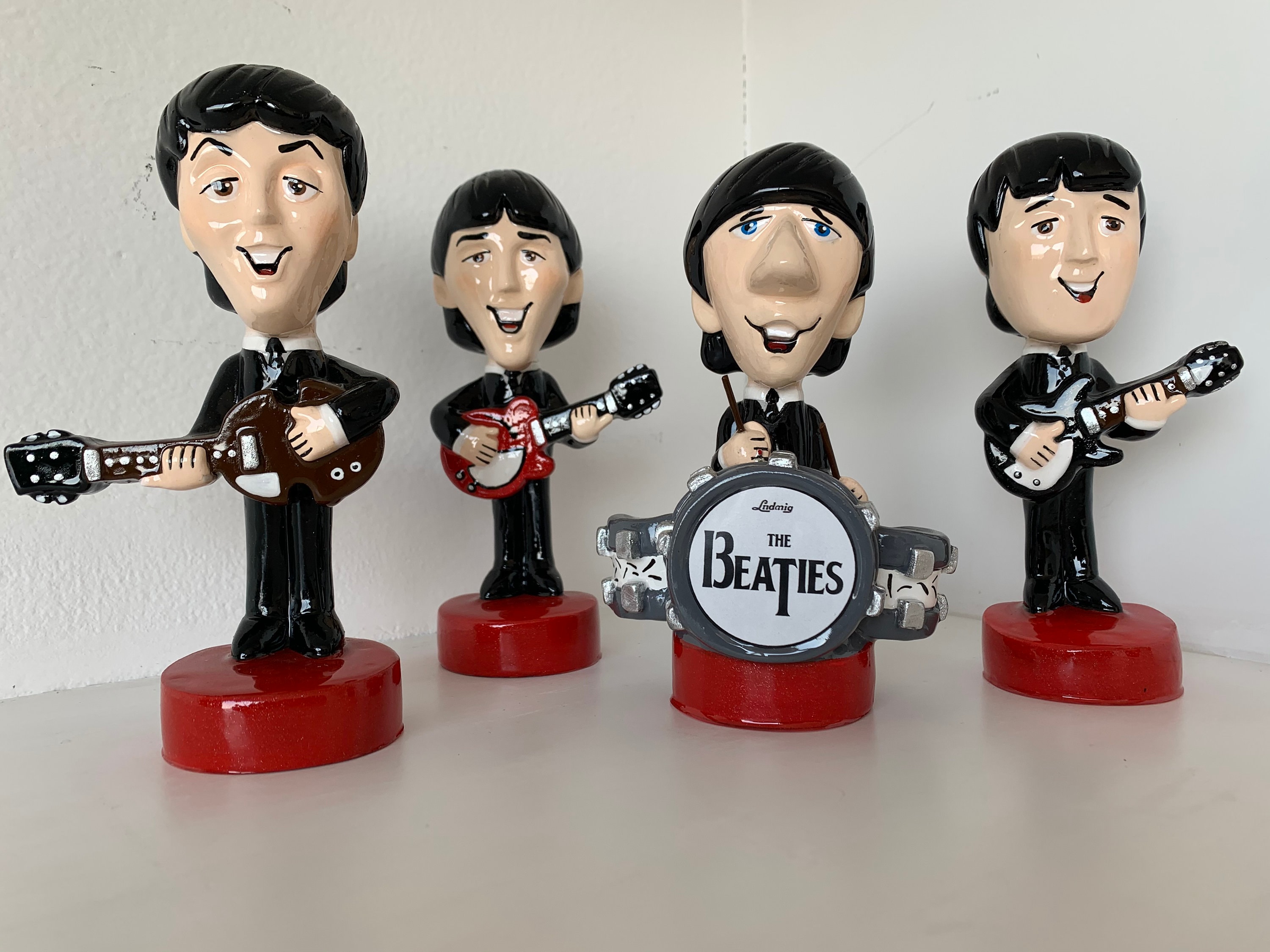 ビートルズ クラシック ボブルヘッド / ビートルズ クラシック