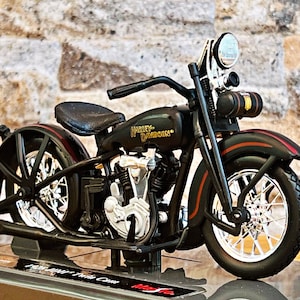 ハーレーダビッドソン 1928 JDH ツインカム、スケール 1/18 モデル