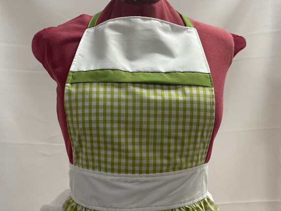 Retro Vintage 50s Style Full Apron / Pinny - Apple Green Gingham