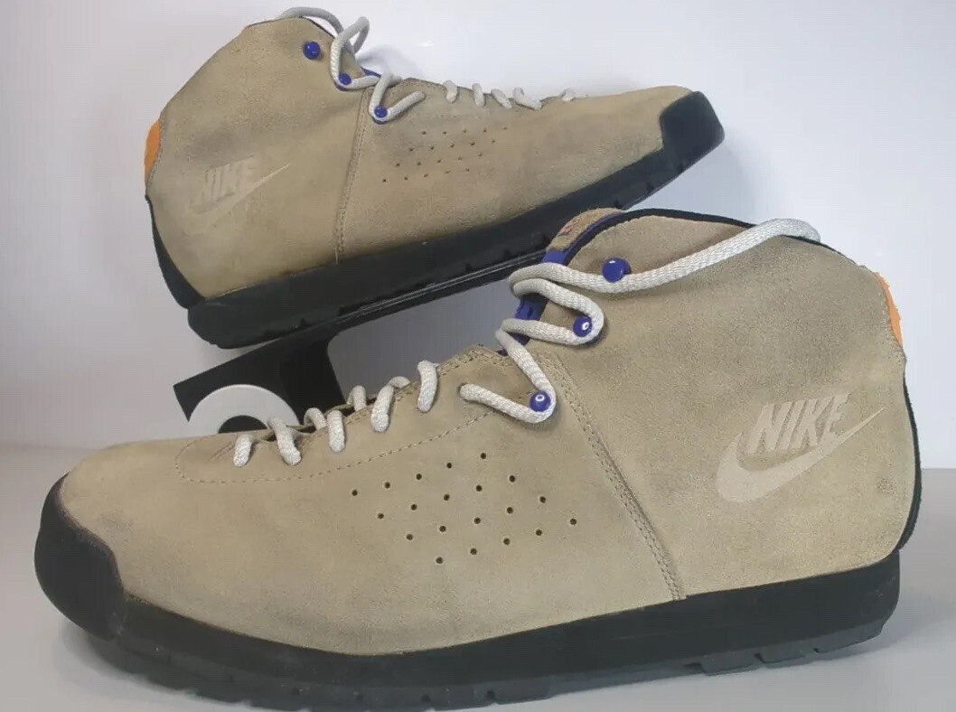 Nike Air Magma 2.4 ACG 330082-222 Mowabb Beige Hiking Boot/Sneaker