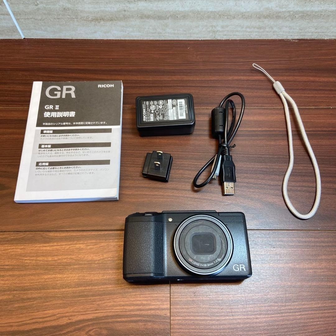 Ricoh GR II Full 1080p H.264 HD 3 Inch LCD HDMI 16.2MP Digital