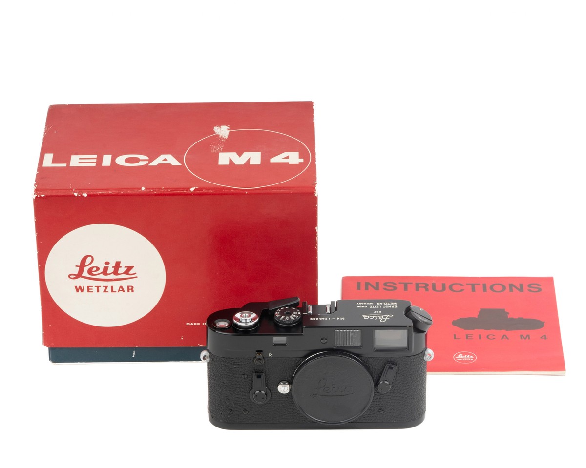 Leica M4 Schwz Lackiert Camera Body Black Paint No.124xxxx 1969
