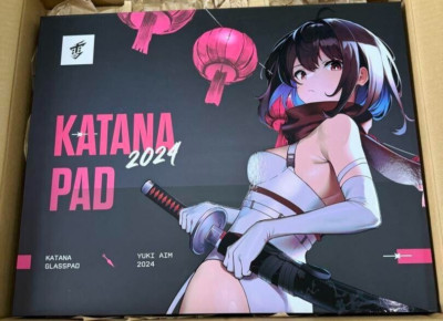 Yuki Aim Katana City Glass Mousepad Limited Large Size 500 × 400mm