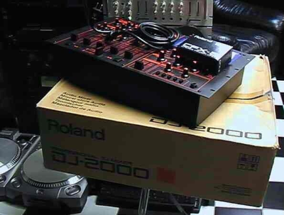 Roland DJ-2000 Mixer with Built-in Cool Sound Effects. Very Rare