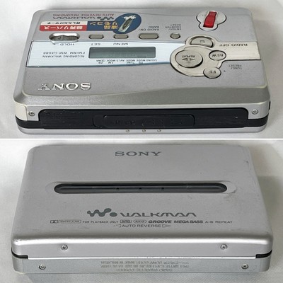 SONY WM-GX688 2001 Silver Recording Walkman Cassette Player From