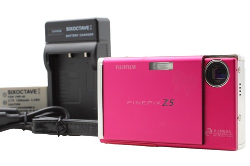 FUJIFILM FinePix Z5 Compact Digital Camera from Japan Pink Tested