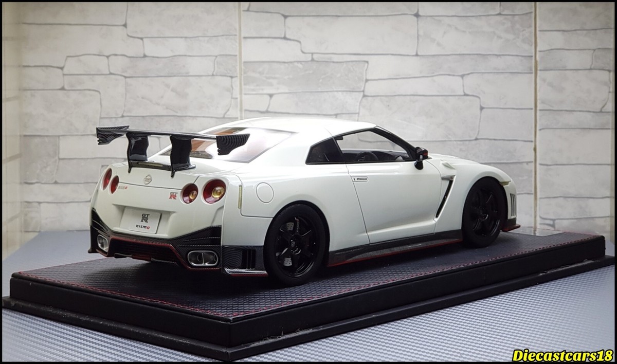 1/18 Avanstyle Nissan GTR R35 Nismo White 491-500 Pcs | eBay