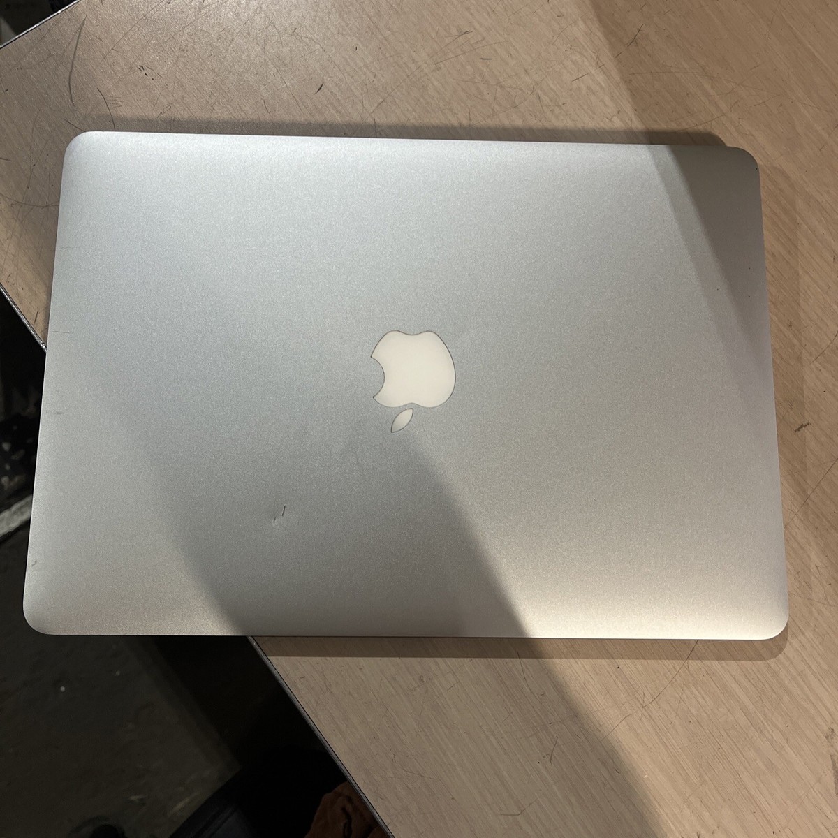 APPLE MACBOOK AIR 11