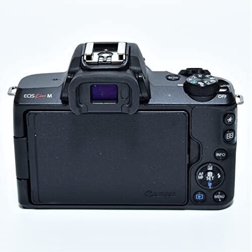 Canon EOS Kiss M digital camera w. ef-M15-45 IS STM Lens Kit black