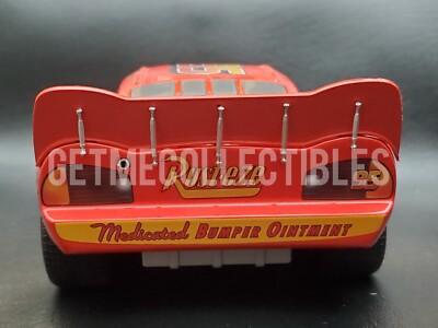 DISNEY PIXAR CARS SCHUCO 1:18 SCALE LIGHTNING MCQUEEN LE 2400/2500
