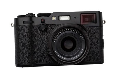 Fujifilm X100F 24 MP Digital Camera Black EF-X20 Flash Original